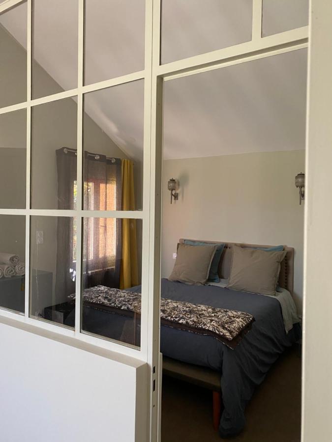 La Belle Etoile Chambres Roaix Экстерьер фото